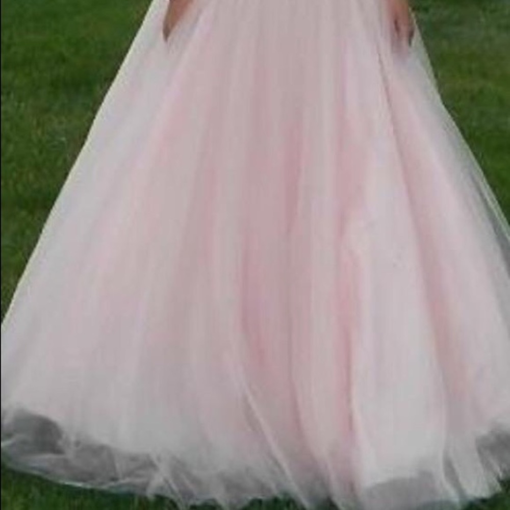 Prom dress - Picture 3 of 3